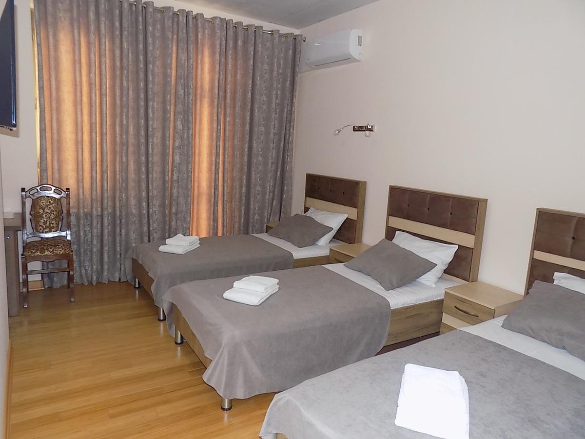 Hotel Mars Sugdidi Exterior foto